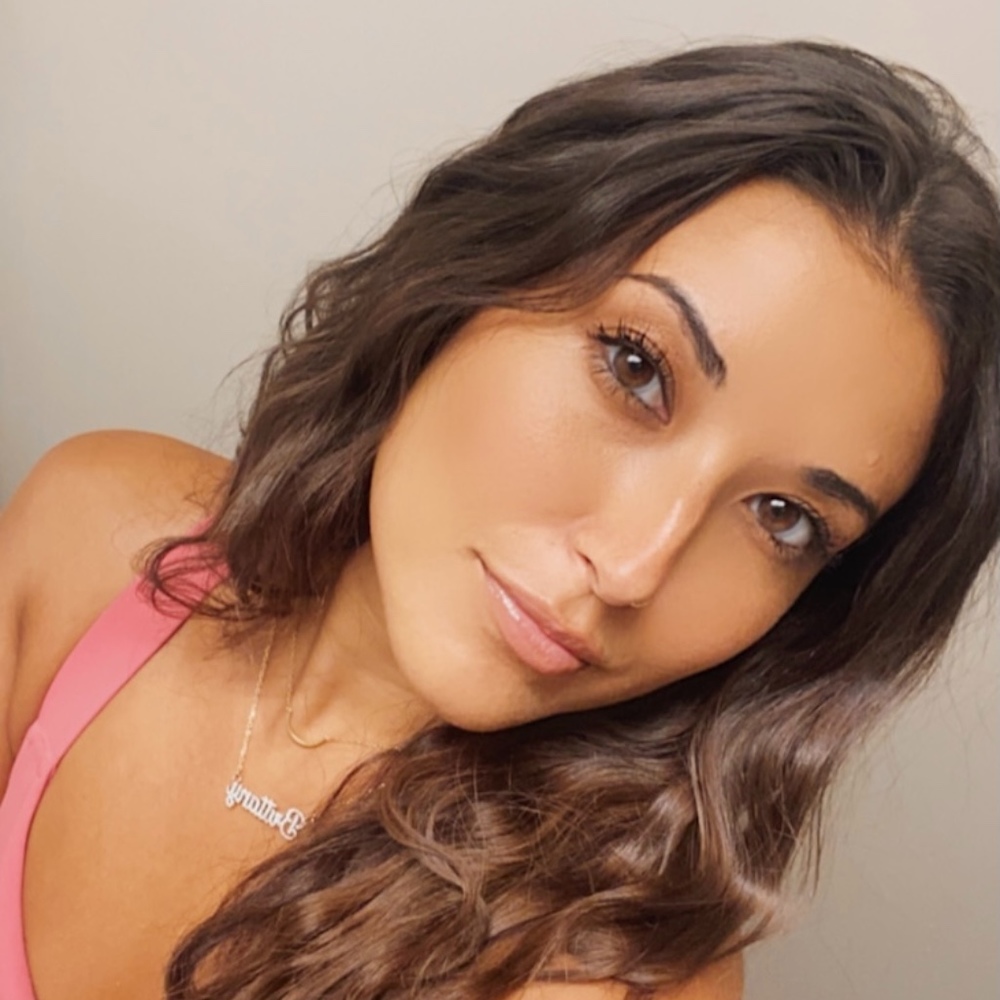 Meet your Posher, Brittany